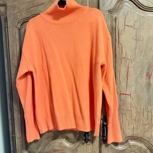 BRAND NEW ‼️ Adorable orange sweater